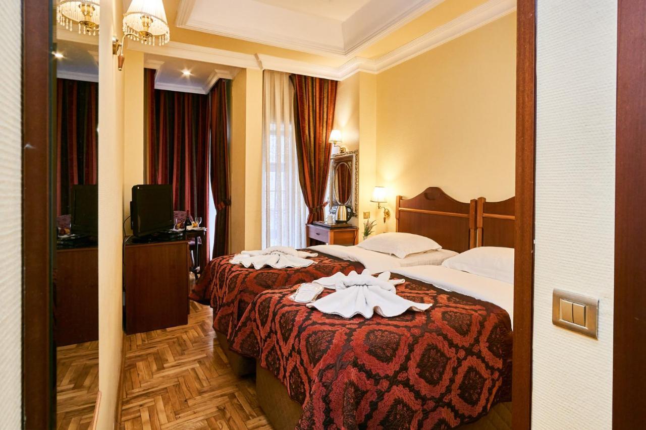 Otel Amber &